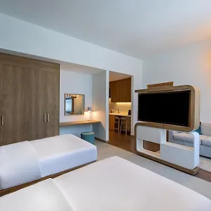 Hotel Element Al Mina, Jumeirah ***